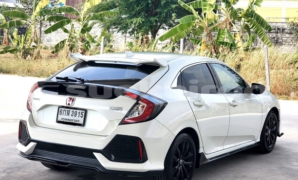 Buy Used Honda Civic White Car in Bangkok in Bangkok Buy Used Honda Civic White Car in Bangkok in Bangkok
