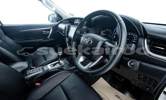 Buy Used Toyota Fortuner White Car in Bangkok in Bangkok Buy Used Toyota Fortuner White Car in Bangkok in Bangkok