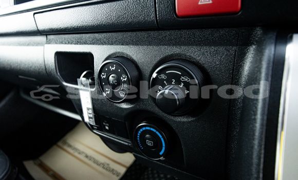 ซื้อ รถมือสอง Toyota Ventury สีดำ รถยนต์ ใน %{เมือง} ใน กรุงเทพมหานคร ซื้อ รถมือสอง Toyota Ventury สีดำ รถยนต์ ใน %{เมือง} ใน กรุงเทพมหานคร