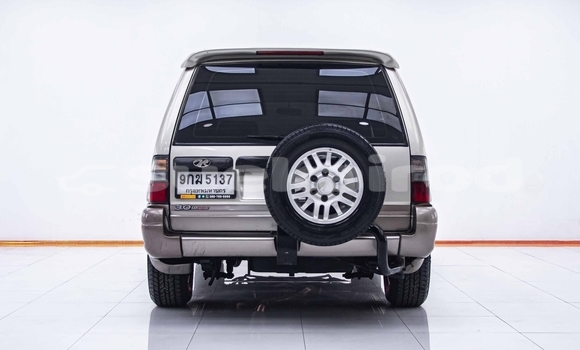 Buy Used Isuzu Trooper Other Car in Nonthaburi in Nonthaburi Buy Used Isuzu Trooper Other Car in Nonthaburi in Nonthaburi