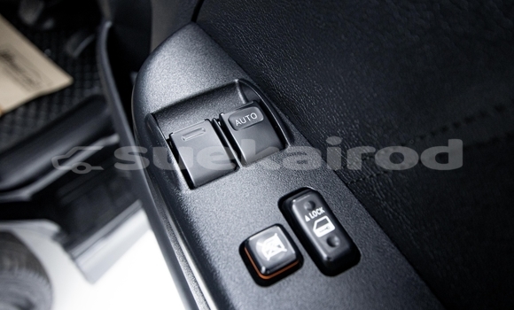 ซื้อ รถมือสอง Toyota Ventury สีดำ รถยนต์ ใน %{เมือง} ใน นนทบุรี ซื้อ รถมือสอง Toyota Ventury สีดำ รถยนต์ ใน %{เมือง} ใน นนทบุรี