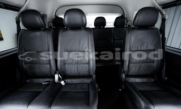 ซื้อ รถมือสอง Toyota Ventury สีดำ รถยนต์ ใน %{เมือง} ใน นนทบุรี ซื้อ รถมือสอง Toyota Ventury สีดำ รถยนต์ ใน %{เมือง} ใน นนทบุรี