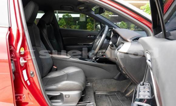 ซื้อ รถมือสอง Toyota C-HR สีแดง รถยนต์ ใน %{เมือง} ใน กรุงเทพมหานคร ซื้อ รถมือสอง Toyota C-HR สีแดง รถยนต์ ใน %{เมือง} ใน กรุงเทพมหานคร