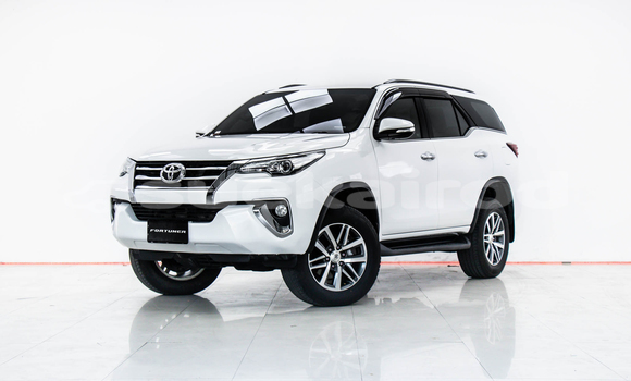 Buy Used Toyota Fortuner White Car in Bangkok in Bangkok Buy Used Toyota Fortuner White Car in Bangkok in Bangkok