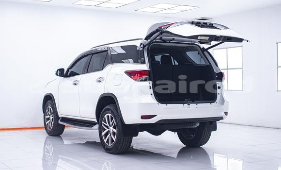 ซื้อ รถมือสอง Ford Ranger ขาว รถยนต์ ใน %{เมือง} ใน กรุงเทพมหานคร ซื้อ รถมือสอง Ford Ranger ขาว รถยนต์ ใน %{เมือง} ใน กรุงเทพมหานคร