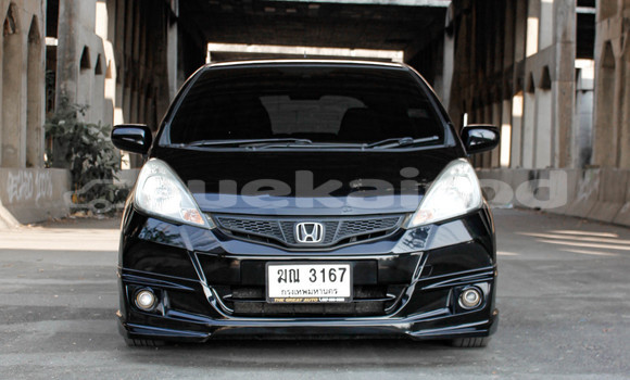 ซื้อ รถมือสอง Honda Jazz สีดำ รถยนต์ ใน %{เมือง} ใน นนทบุรี ซื้อ รถมือสอง Honda Jazz สีดำ รถยนต์ ใน %{เมือง} ใน นนทบุรี