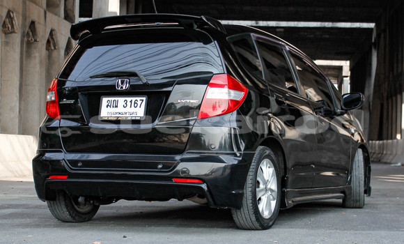 ซื้อ รถมือสอง Honda Jazz สีดำ รถยนต์ ใน %{เมือง} ใน นนทบุรี ซื้อ รถมือสอง Honda Jazz สีดำ รถยนต์ ใน %{เมือง} ใน นนทบุรี