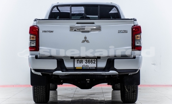 ซื้อ รถมือสอง Mitsubishi Tredia ขาว รถยนต์ ใน %{เมือง} ใน นนทบุรี ซื้อ รถมือสอง Mitsubishi Tredia ขาว รถยนต์ ใน %{เมือง} ใน นนทบุรี