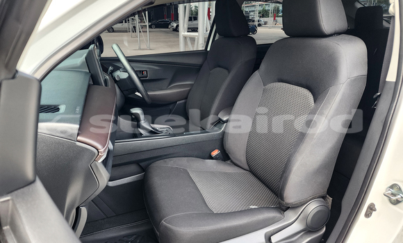 Buy Used Toyota Yaris Ativ White Car in Bangkok in Bangkok Buy Used Toyota Yaris Ativ White Car in Bangkok in Bangkok