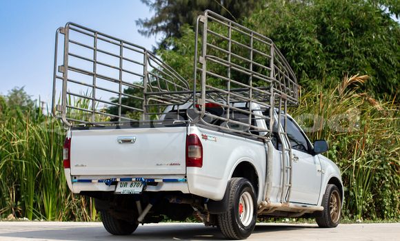 Buy Used Isuzu D-Max Other Car in Nonthaburi in Nonthaburi Buy Used Isuzu D-Max Other Car in Nonthaburi in Nonthaburi