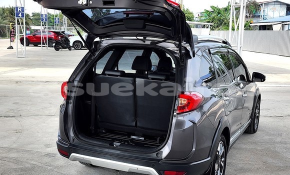 ซื้อ รถมือสอง Honda BR-V อื่น ๆ รถยนต์ ใน %{เมือง} ใน นนทบุรี ซื้อ รถมือสอง Honda BR-V อื่น ๆ รถยนต์ ใน %{เมือง} ใน นนทบุรี