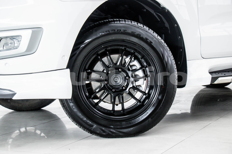 Big with watermark ford everest bangkok bangkok 75601