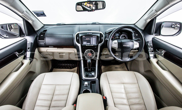 Buy Used Isuzu MU-X Brown Car in Bangkok in Bangkok Buy Used Isuzu MU-X Brown Car in Bangkok in Bangkok