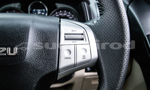 Buy Used Isuzu MU-X Brown Car in Bangkok in Bangkok Buy Used Isuzu MU-X Brown Car in Bangkok in Bangkok