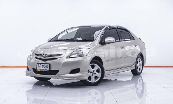 Buy Used Toyota Vios Brown Car in Nonthaburi in Nonthaburi