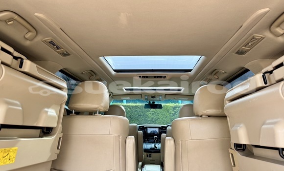 Buy Used Toyota Vellfire Silver Car in Nonthaburi in Nonthaburi Buy Used Toyota Vellfire Silver Car in Nonthaburi in Nonthaburi