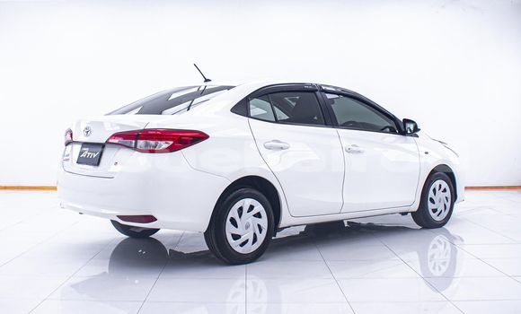 ซื้อ รถมือสอง Toyota Yaris Ativ ขาว รถยนต์ ใน %{เมือง} ใน กรุงเทพมหานคร ซื้อ รถมือสอง Toyota Yaris Ativ ขาว รถยนต์ ใน %{เมือง} ใน กรุงเทพมหานคร