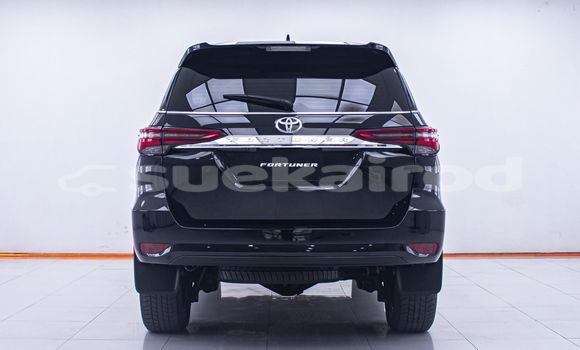 ซื้อ รถมือสอง Toyota Fortuner สีดำ รถยนต์ ใน %{เมือง} ใน กรุงเทพมหานคร ซื้อ รถมือสอง Toyota Fortuner สีดำ รถยนต์ ใน %{เมือง} ใน กรุงเทพมหานคร