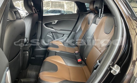 Buy Used Volvo V40 Black Car in Nonthaburi in Nonthaburi Buy Used Volvo V40 Black Car in Nonthaburi in Nonthaburi