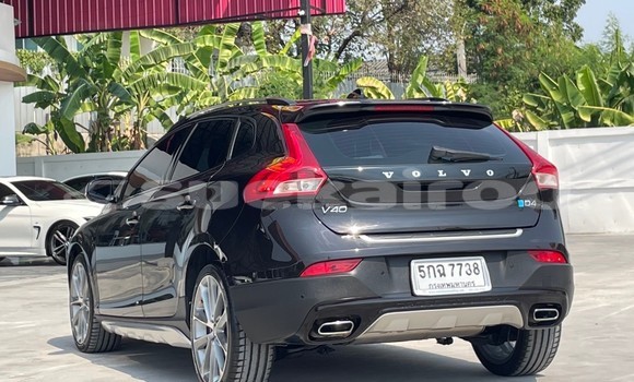 Buy Used Volvo V40 Black Car in Nonthaburi in Nonthaburi Buy Used Volvo V40 Black Car in Nonthaburi in Nonthaburi