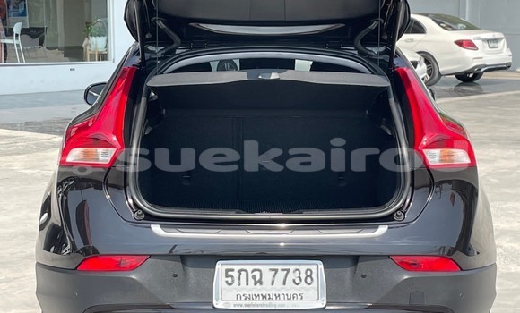 Buy Used Volvo V40 Cross Country Black Car in Nonthaburi in Nonthaburi Buy Used Volvo V40 Cross Country Black Car in Nonthaburi in Nonthaburi