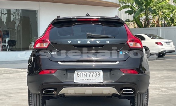 Buy Used Volvo V40 Cross Country Black Car in Nonthaburi in Nonthaburi Buy Used Volvo V40 Cross Country Black Car in Nonthaburi in Nonthaburi