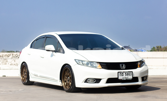 ซื้อ รถมือสอง Honda Civic ขาว รถยนต์ ใน %{เมือง} ใน นนทบุรี ซื้อ รถมือสอง Honda Civic ขาว รถยนต์ ใน %{เมือง} ใน นนทบุรี