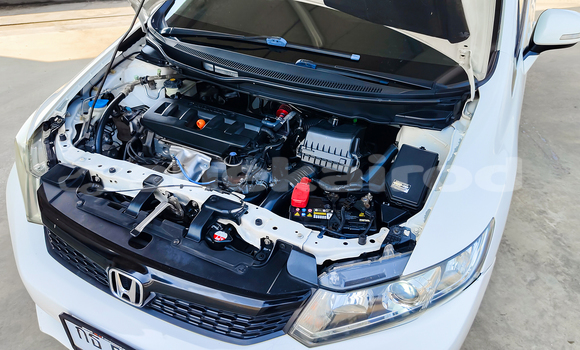 ซื้อ รถมือสอง Honda Civic ขาว รถยนต์ ใน %{เมือง} ใน นนทบุรี ซื้อ รถมือสอง Honda Civic ขาว รถยนต์ ใน %{เมือง} ใน นนทบุรี