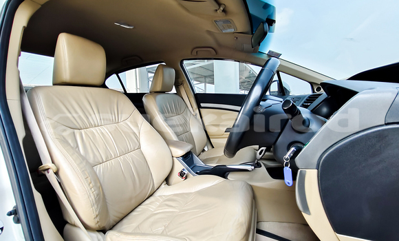 ซื้อ รถมือสอง Honda Civic ขาว รถยนต์ ใน %{เมือง} ใน นนทบุรี ซื้อ รถมือสอง Honda Civic ขาว รถยนต์ ใน %{เมือง} ใน นนทบุรี