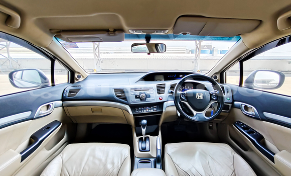 ซื้อ รถมือสอง Honda Civic ขาว รถยนต์ ใน %{เมือง} ใน นนทบุรี ซื้อ รถมือสอง Honda Civic ขาว รถยนต์ ใน %{เมือง} ใน นนทบุรี