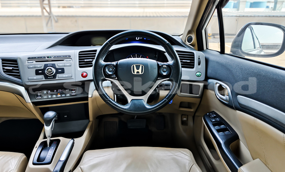 ซื้อ รถมือสอง Honda Civic ขาว รถยนต์ ใน %{เมือง} ใน นนทบุรี ซื้อ รถมือสอง Honda Civic ขาว รถยนต์ ใน %{เมือง} ใน นนทบุรี