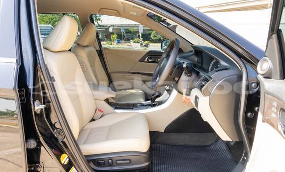 Buy Used Honda Accord Black Car in Nonthaburi in Nonthaburi Buy Used Honda Accord Black Car in Nonthaburi in Nonthaburi