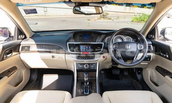 Buy Used Honda Accord Black Car in Nonthaburi in Nonthaburi Buy Used Honda Accord Black Car in Nonthaburi in Nonthaburi