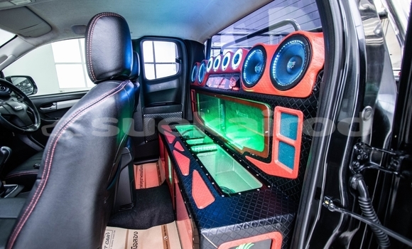 ซื้อ รถมือสอง Isuzu D-Max สีดำ รถยนต์ ใน %{เมือง} ใน นนทบุรี ซื้อ รถมือสอง Isuzu D-Max สีดำ รถยนต์ ใน %{เมือง} ใน นนทบุรี