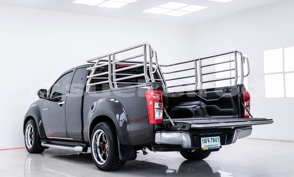 ซื้อ รถมือสอง Isuzu D-Max สีดำ รถยนต์ ใน %{เมือง} ใน นนทบุรี ซื้อ รถมือสอง Isuzu D-Max สีดำ รถยนต์ ใน %{เมือง} ใน นนทบุรี