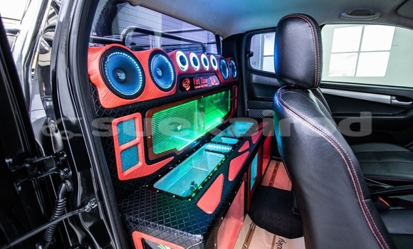 ซื้อ รถมือสอง Isuzu D-Max สีดำ รถยนต์ ใน %{เมือง} ใน นนทบุรี ซื้อ รถมือสอง Isuzu D-Max สีดำ รถยนต์ ใน %{เมือง} ใน นนทบุรี