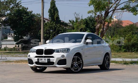 Buy Used BMW X4 White Car in Nonthaburi in Nonthaburi