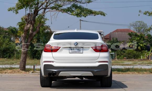 Buy Used BMW X4 White Car in Nonthaburi in Nonthaburi Buy Used BMW X4 White Car in Nonthaburi in Nonthaburi