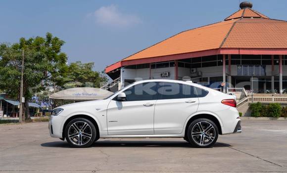 Buy Used BMW X4 White Car in Nonthaburi in Nonthaburi Buy Used BMW X4 White Car in Nonthaburi in Nonthaburi