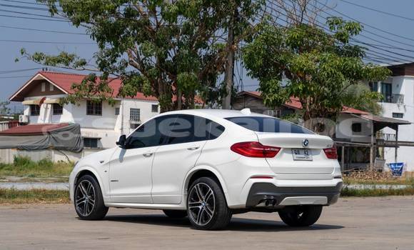 Buy Used BMW X4 White Car in Nonthaburi in Nonthaburi Buy Used BMW X4 White Car in Nonthaburi in Nonthaburi