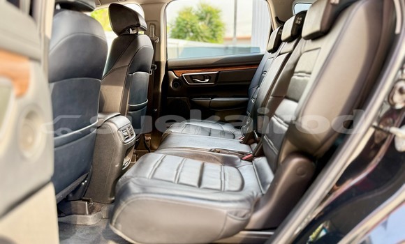 ซื้อ รถมือสอง Honda CR–V สีดำ รถยนต์ ใน %{เมือง} ใน นนทบุรี ซื้อ รถมือสอง Honda CR–V สีดำ รถยนต์ ใน %{เมือง} ใน นนทบุรี