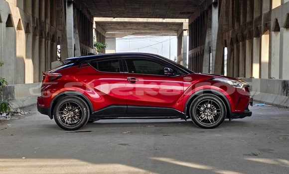 Buy Used Toyota C-HR Red Car in Nonthaburi in Nonthaburi Buy Used Toyota C-HR Red Car in Nonthaburi in Nonthaburi