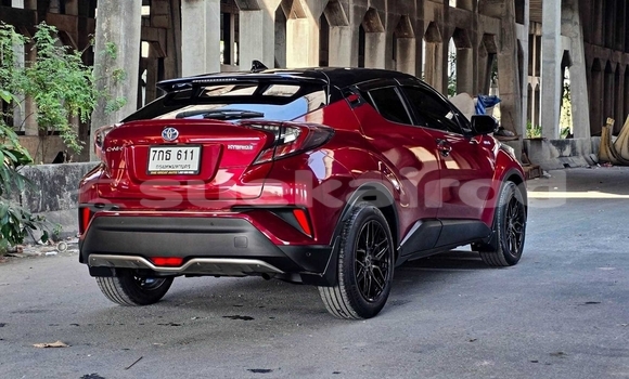 Buy Used Toyota C-HR Red Car in Nonthaburi in Nonthaburi Buy Used Toyota C-HR Red Car in Nonthaburi in Nonthaburi