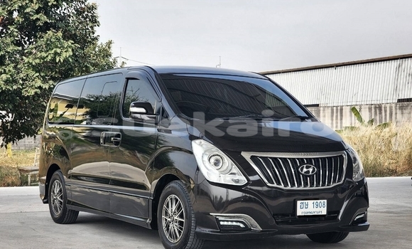 Buy Used Hyundai H1 Black Car in Nonthaburi in Nonthaburi Buy Used Hyundai H1 Black Car in Nonthaburi in Nonthaburi