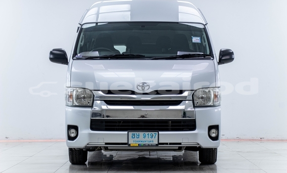 ซื้อ รถมือสอง Toyota Commuter อื่น ๆ รถยนต์ ใน %{เมือง} ใน นนทบุรี ซื้อ รถมือสอง Toyota Commuter อื่น ๆ รถยนต์ ใน %{เมือง} ใน นนทบุรี