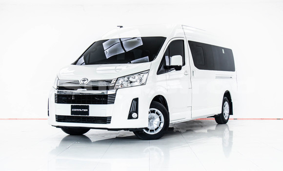 ซื้อ รถมือสอง Toyota Commuter ขาว รถยนต์ ใน %{เมือง} ใน กรุงเทพมหานคร ซื้อ รถมือสอง Toyota Commuter ขาว รถยนต์ ใน %{เมือง} ใน กรุงเทพมหานคร