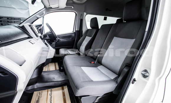 ซื้อ รถมือสอง Toyota Commuter ขาว รถยนต์ ใน %{เมือง} ใน กรุงเทพมหานคร ซื้อ รถมือสอง Toyota Commuter ขาว รถยนต์ ใน %{เมือง} ใน กรุงเทพมหานคร
