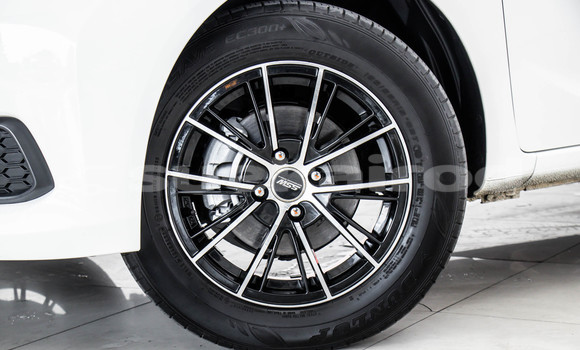 Buy Used Honda Mobilio White Car in Bangkok in Bangkok Buy Used Honda Mobilio White Car in Bangkok in Bangkok