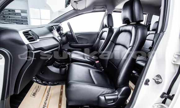 Buy Used Honda Mobilio White Car in Bangkok in Bangkok Buy Used Honda Mobilio White Car in Bangkok in Bangkok