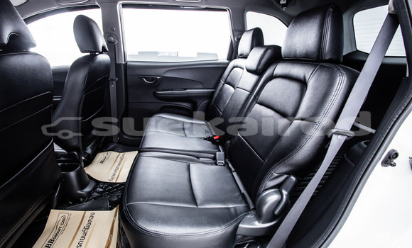 Buy Used Honda Mobilio White Car in Bangkok in Bangkok Buy Used Honda Mobilio White Car in Bangkok in Bangkok